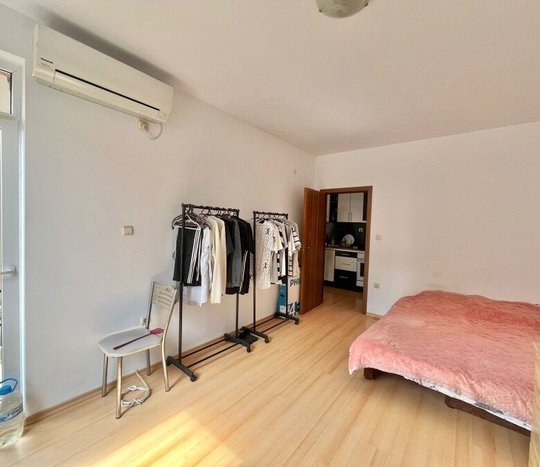 Bright, fully furnished 2-bedroom apartment with modern amenities, located just 3 km from the coast.