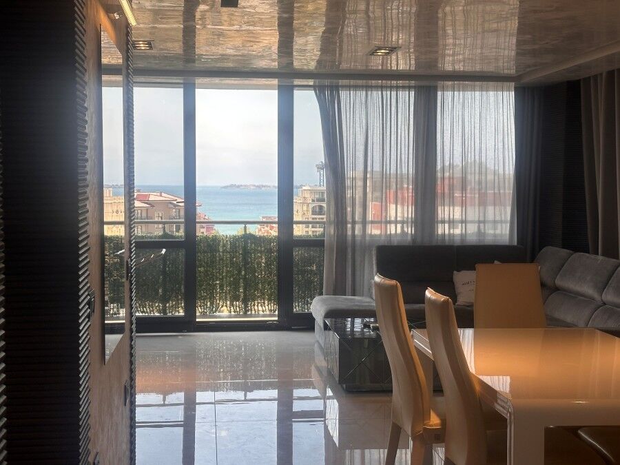 Sea view luxury penthouse in Sveti Vlas with spacious terrace.