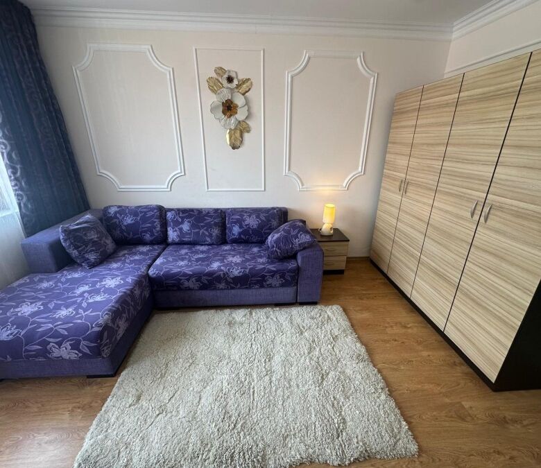 Furnished studio apartment with 35 sq.m. space in Apollon complex, Ravda, featuring a comfortable li.