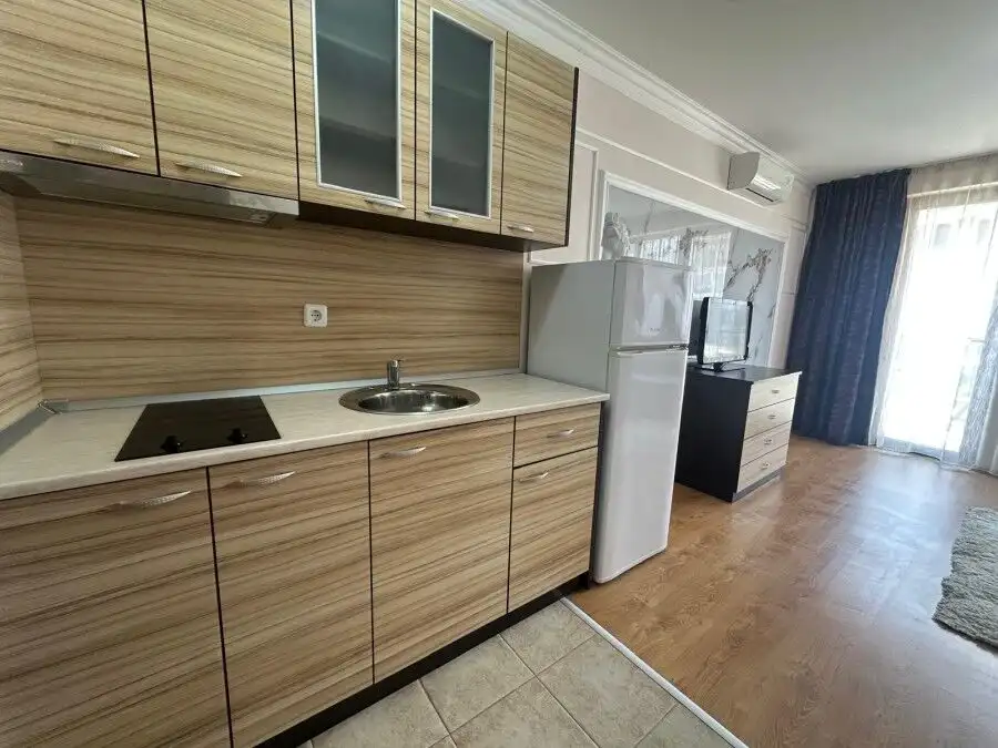 Fully furnished 35 sq.m. studio in Apollon apartments, Ravda, with modern kitchen and living space.