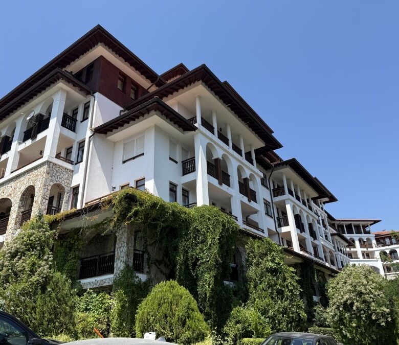 Modern apartment building in St. Vlas, Bulgaria, close to the sea with lush greenery and spacious ba.