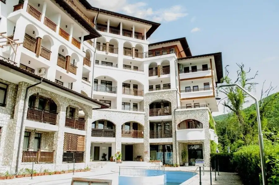 Bright studio apartment near the sea in Etara 3, St. Vlas, offering modern amenities and scenic view.