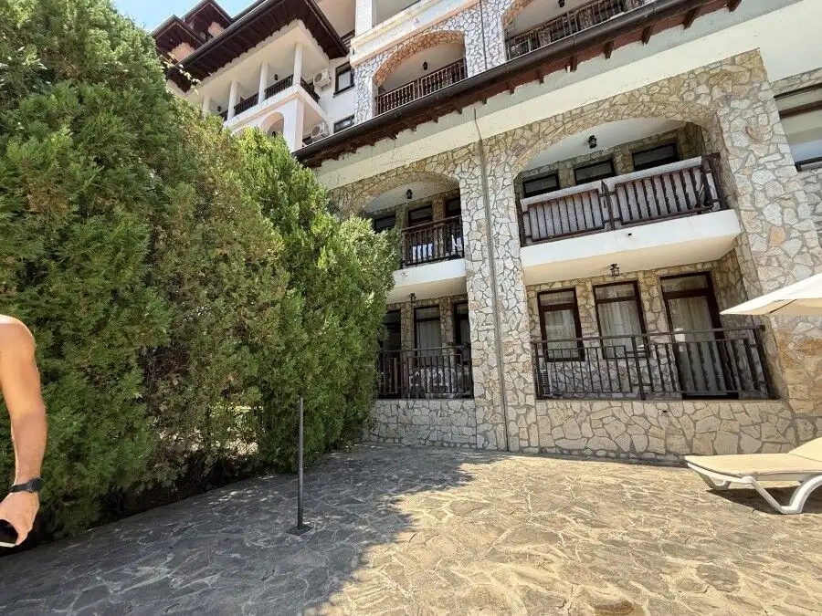 Bright studio apartment near the sea in Etara 3, St. Vlas, offering comfortable living space of 38 s.