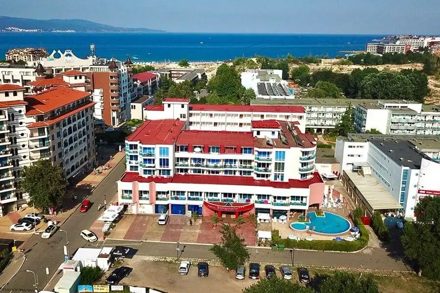 Sea front hotel Esperanto with pool near Sunny Beach and Nessebar.