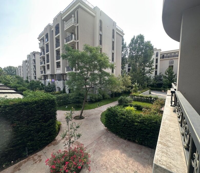 Studio apartment with park views in Cascadas Family Resort, 40 sq.m.