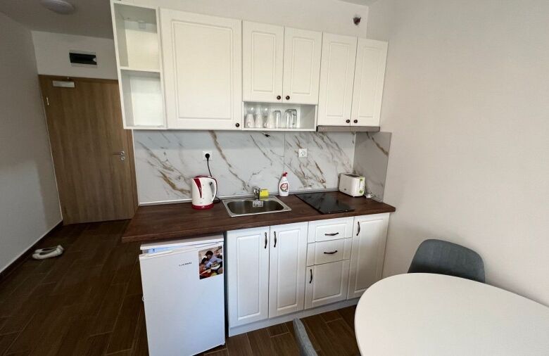 Cozy studio apartment with new furniture, 40 sq.m., in Cascadas Family Resort.