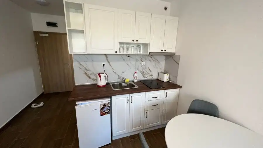 Cozy studio apartment with new furniture, 40 sq.m., in Cascadas Family Resort.
