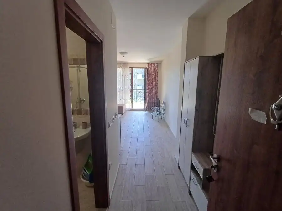 Interior view of a 36 sq.m. studio apartment with park views at Cascadas Family Resort.