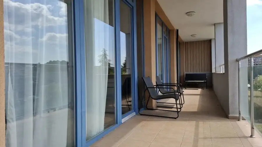Luxury apartment with large terrace in Trakia Plaza, Sunny Beach, close to the sea.