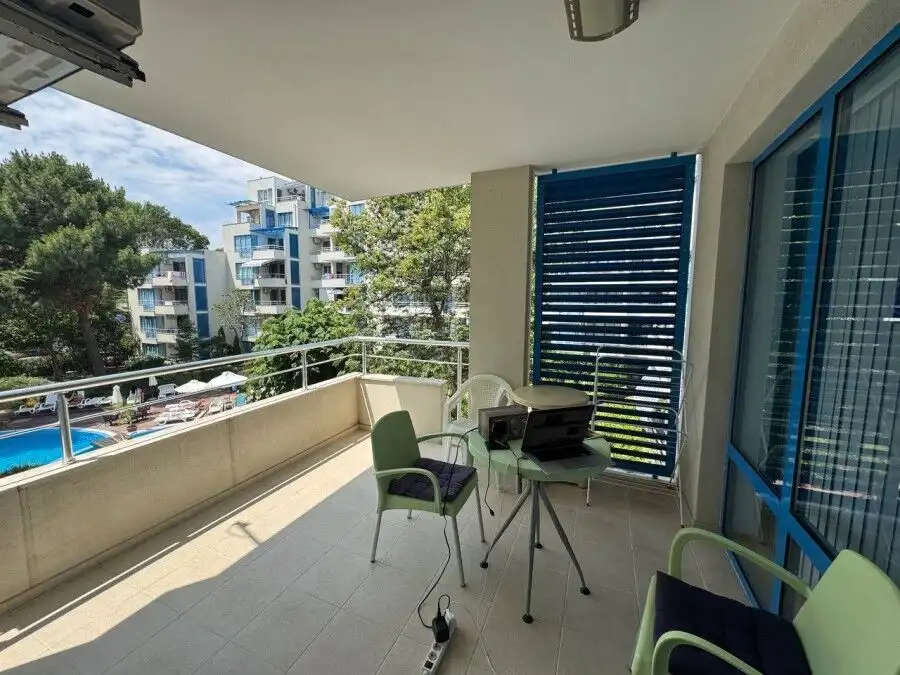 Sea view 1-bedroom apartment in Excelsior, Sunny Beach, 70m from the beach.