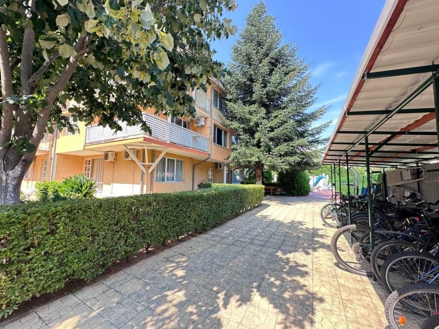 Modern furnished maisonette with 2 bedrooms, 91 sq.m., located in Robinson Gardens, Sunny Beach.