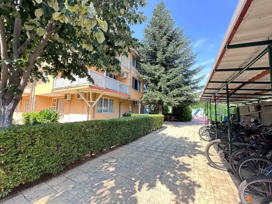 Modern furnished maisonette with 2 bedrooms, 91 sq.m., located in Robinson Gardens, Sunny Beach.