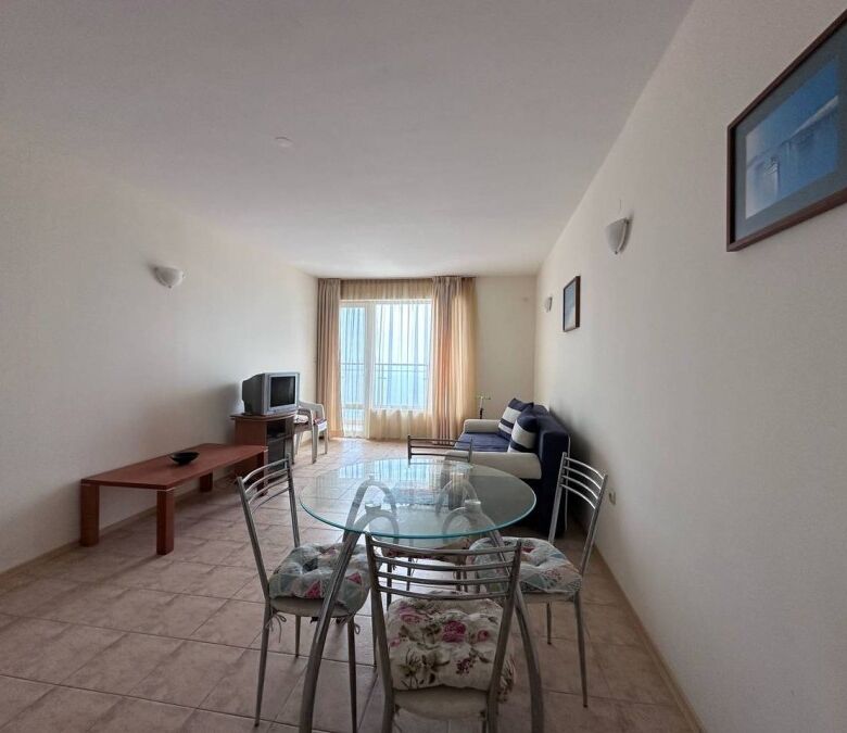 Bright sea view apartment in Coral Beach, St. Vlas with living area and balcony.