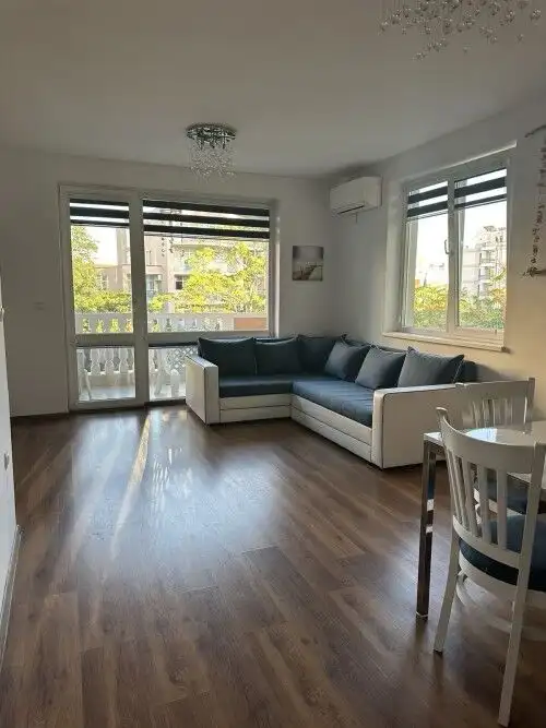 Sunny 1 BED apartment, 70 sq.m., in Villa Aria, center of Sunny beach.