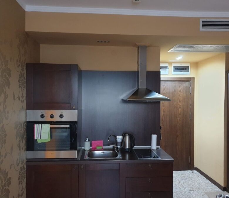 Cozy 1-bedroom top floor apartment with city views in Barcelo Royal Beach, Sunny Beach, Bulgaria.