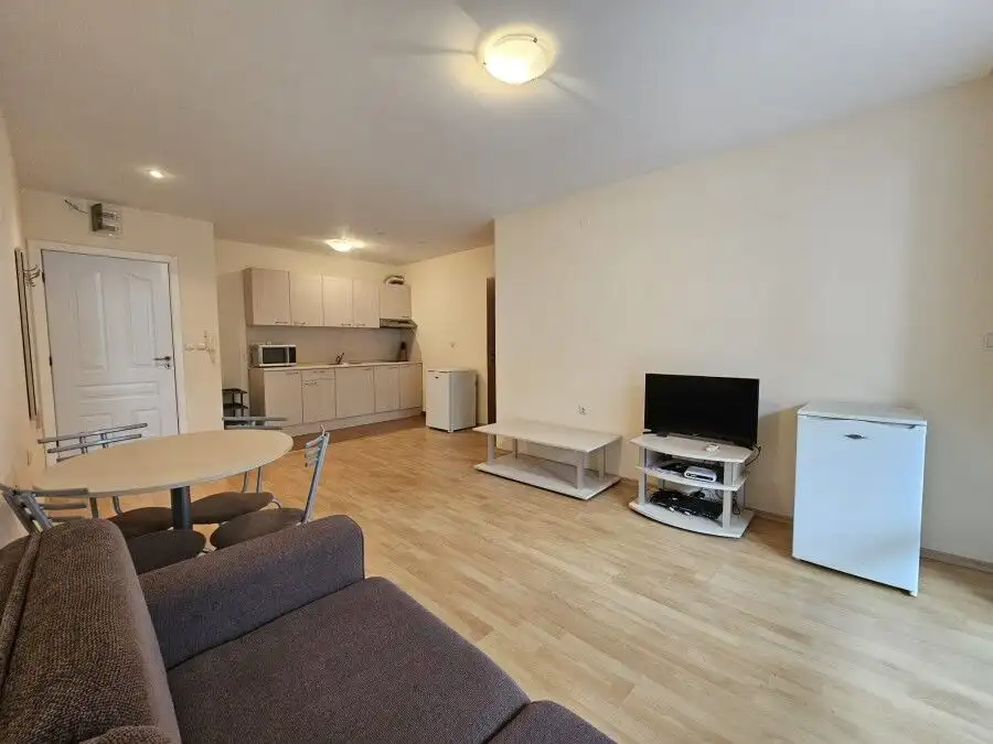 Bright 1-bedroom apartment with sea views in Privilege Fort, Elenite Resort. Perfect for seaside liv.