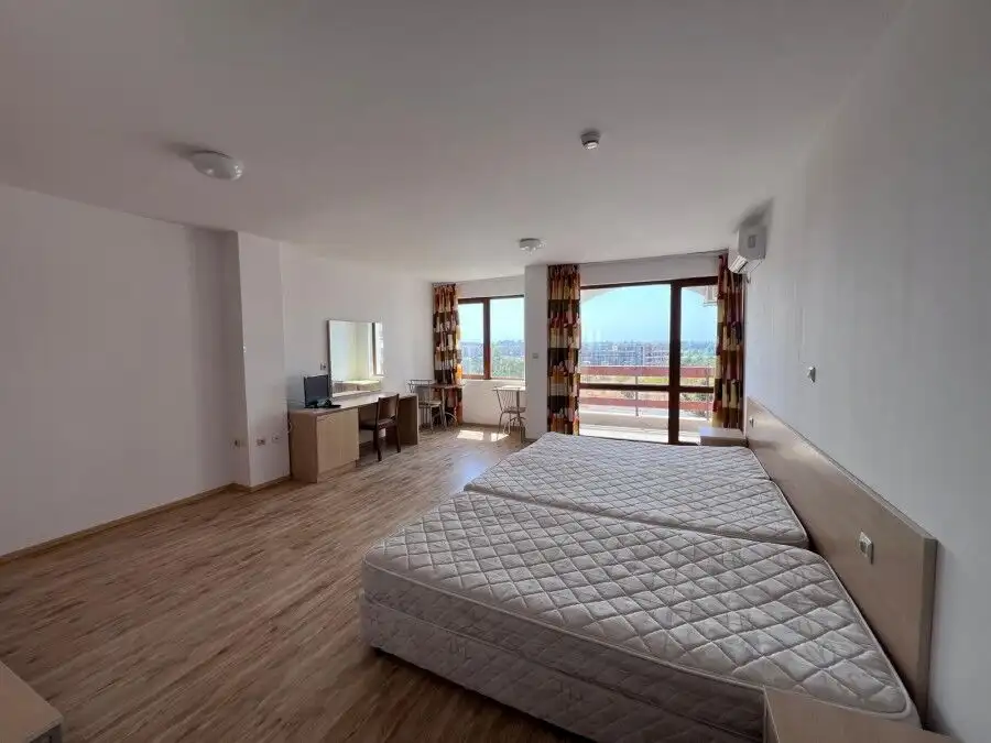 Spacious studio with 60 sq.m. in Gardenia Hills, outskirts of Sunny Beach, offering comfort and scen.