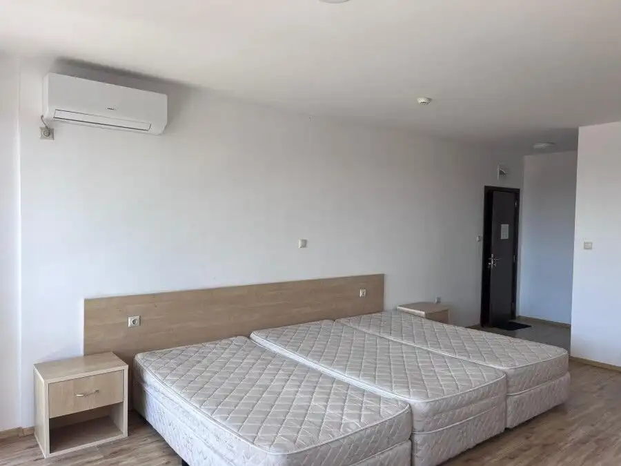 Modern studio apartment with 60 sq.m. space in Gardenia Hills near Sunny Beach.