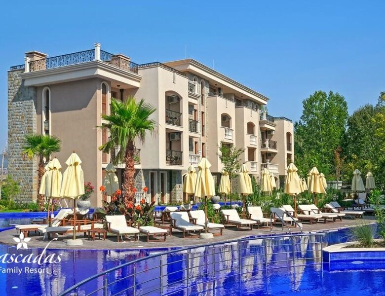 Apartment with pool view in Cascadas Family Resort, Sunny Beach, 93 sq.m., 3 bedrooms, ideal for fam.