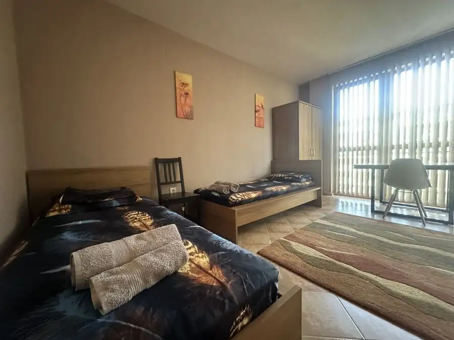Spacious 3-bedroom apartment with pool view at Cascadas Family Resort, Sunny Beach.