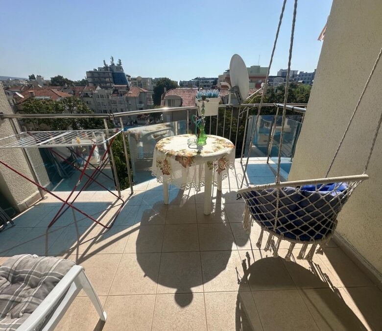 Bright studio with pool view in Semiramida Gardens, Sunny Beach, perfect for relaxing holidays.