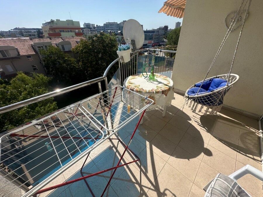 Bright studio with pool view in Semiramida Gardens, Sunny Beach, Bulgaria.