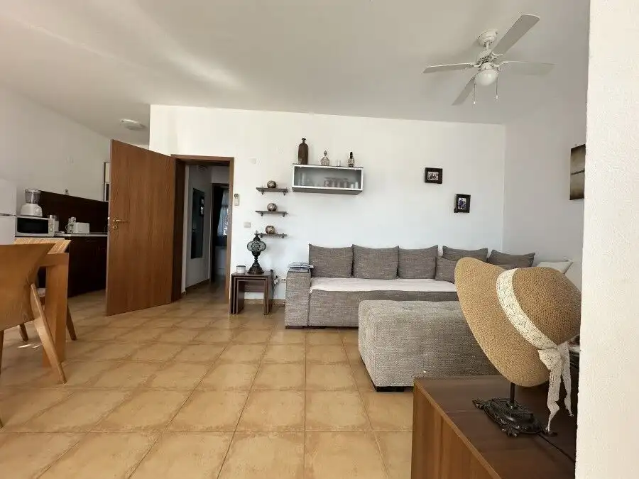 Modern 2-bedroom apartment with stylish furnishings, 61 sq.m., offering scenic Nessebar views, ideal.