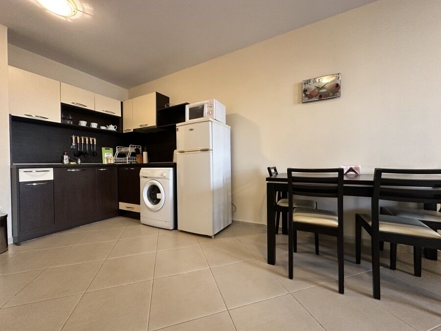 Cozy 1-Bed Apartment in Sunny Beach Interior view of a 1-bedroom apartment in Kalia, Sunny Beach, near the sea.