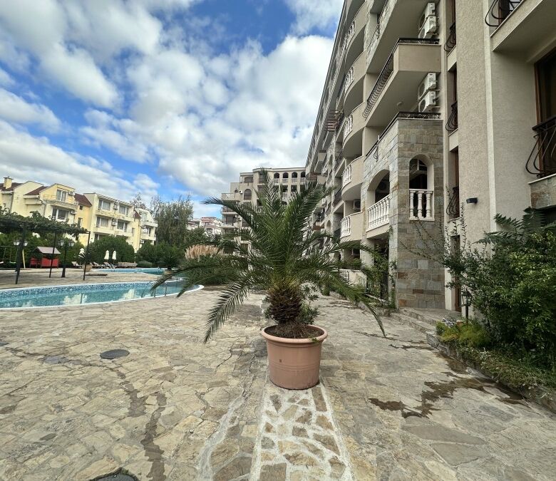 Spacious 61 sq.m. apartment in Kalia, close to the sea, with balcony views and access to shared pool.
