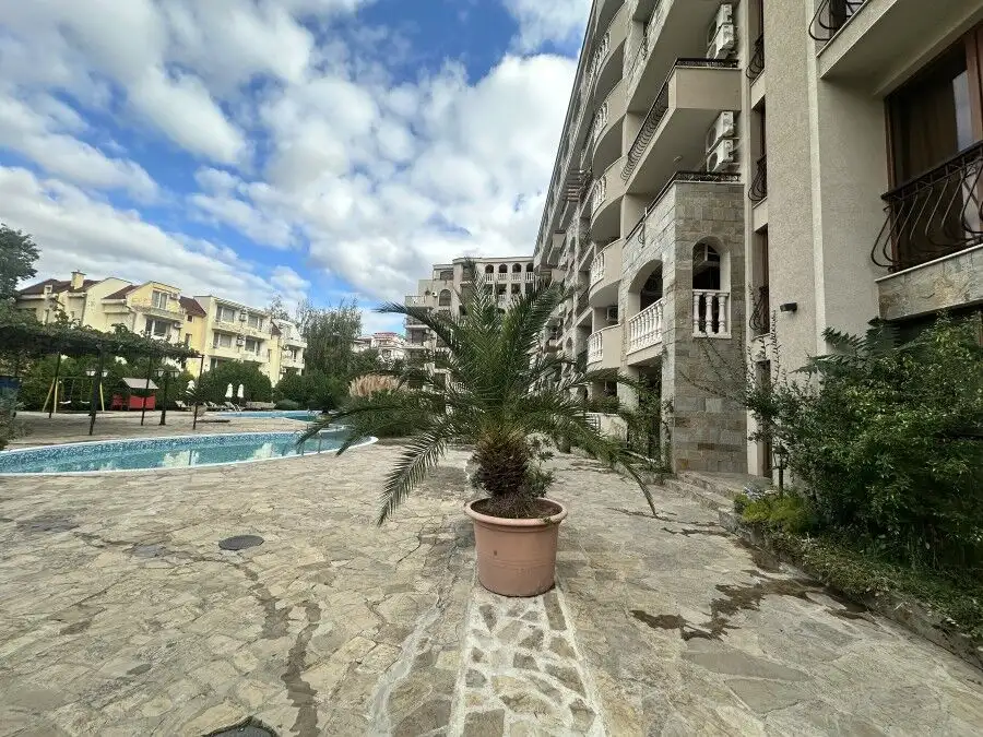 Spacious 61 sq.m. apartment in Kalia, close to the sea, with balcony views and access to shared pool.