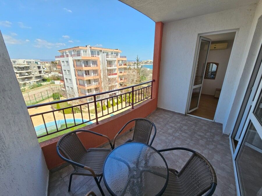 Sea View 1-Bed Apartment in Riviera Fort, Ravda Sea view 1-bedroom apartment with balcony in Riviera Fort, Ravda, first line, 78 sq.m.