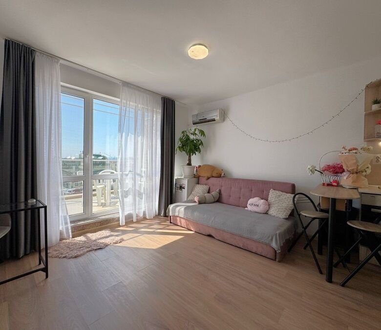 Bright 1-bedroom apartment with sea views in Flores Park, Sunny Beach center. Perfect for relaxing h.