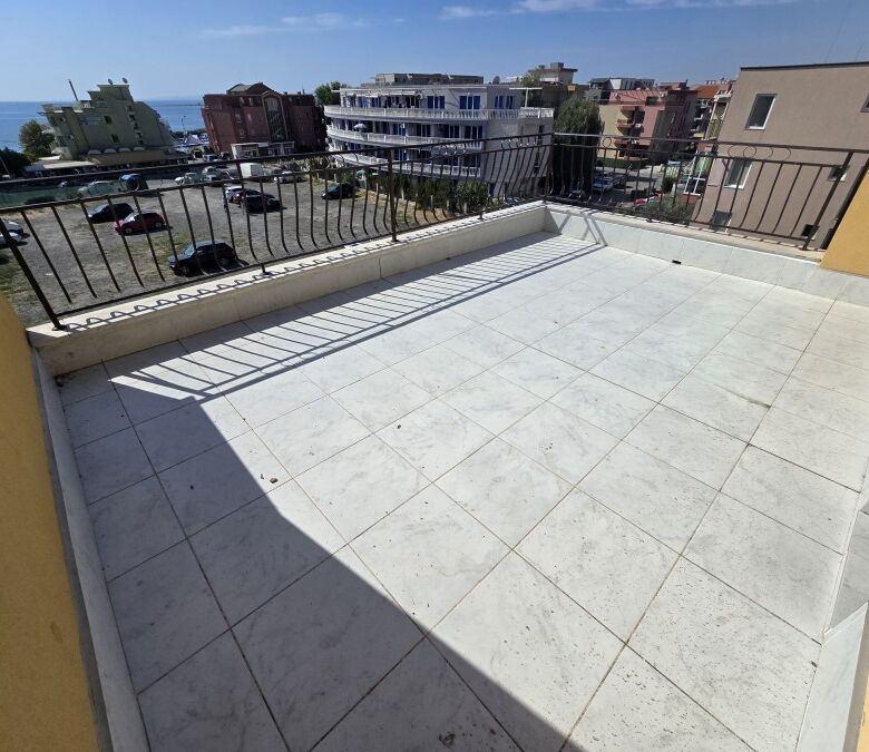 Large sea view terrace in top floor apartment, Amoto, Nessebar.