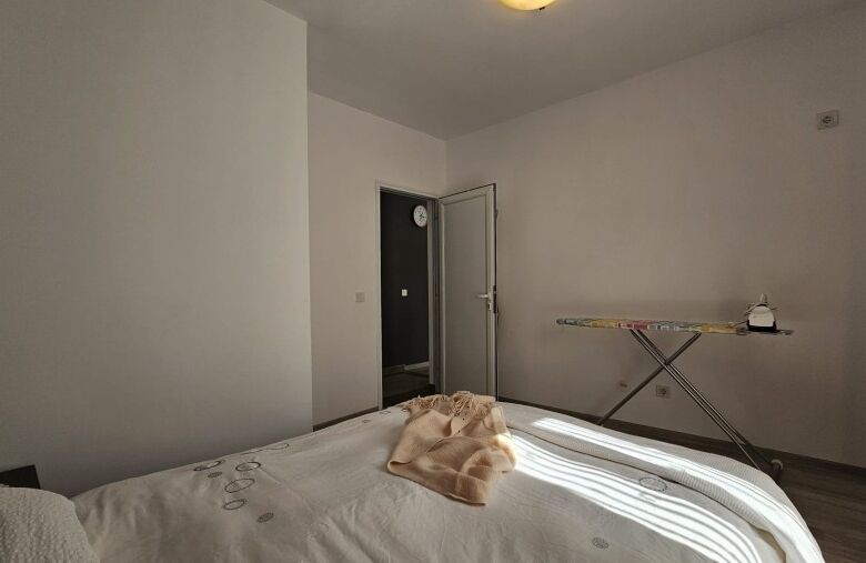 Interior view of a nicely furnished 1-bedroom apartment in Sunny Beach, close to the sea.