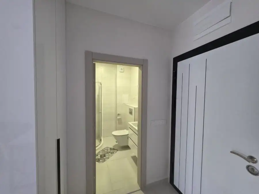 Bright 1-bedroom apartment with modern amenities in Emilia Romana Verde, Sunny Beach.