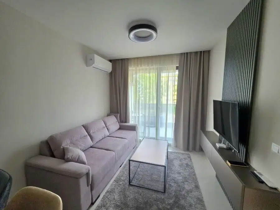 Bright 1-bedroom apartment with 50 sq.m. in Emilia Romana Verde, Sunny Beach, perfect for comfortabl.