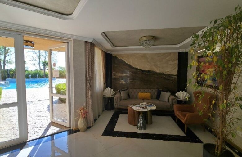 Penthouse apartment with large terrace and panoramic views in Sunny Beach.