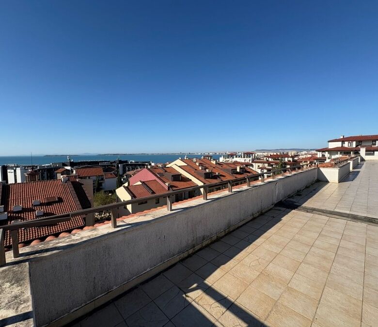 Sea and pool view studio in Panorama Bay 2, St. Vlas, 41 sq.m., close to the beach.