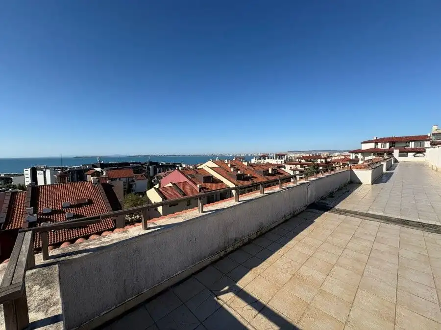Sea and pool view studio in Panorama Bay 2, St. Vlas, 41 sq.m., close to the beach.