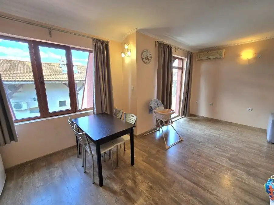 Bright interior of a 1-bedroom apartment near the sea in Ravda.