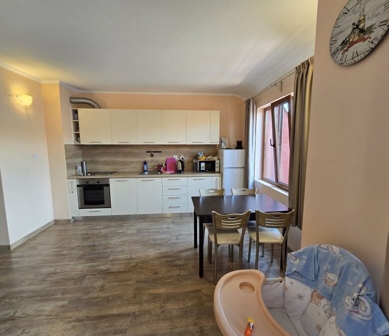 Bright 1-bedroom apartment near the sea in Tili complex, Ravda, offering modern living space of 80 s.