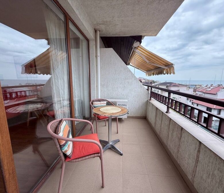 Balcony view of Sveti Vlas with sea and sky in the background.