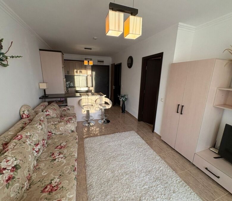 Spacious 69 sq.m. apartment in Olymp, Sveti Vlas, just 150m from the sea, ideal for comfortable livi.