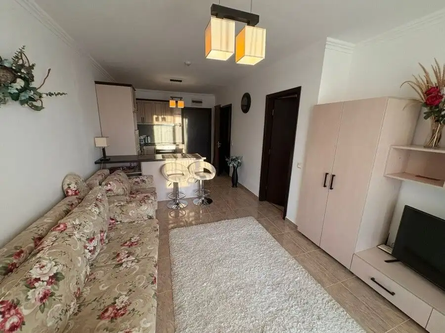 Spacious 69 sq.m. apartment in Olymp, Sveti Vlas, just 150m from the sea, ideal for comfortable livi.