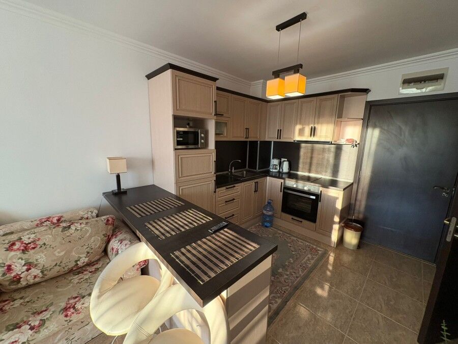 Cozy 1-Bed Apartment in Sveti Vlas Apartment with modern kitchen in Olymp, Sveti Vlas, 150m from the sea.