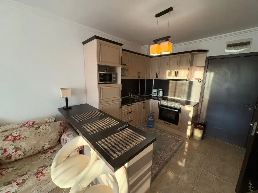 Apartment with modern kitchen in Olymp, Sveti Vlas, 150m from the sea.