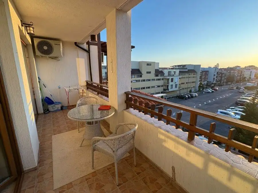 Spacious 69 sq.m. apartment in Olymp, Sveti Vlas, just 150m from the sea, perfect for relaxing holid.