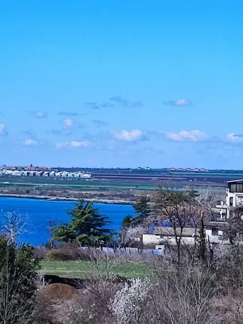 Bright 1-bedroom apartment with terrace and Jacuzzi in Pomorie Residence, just 5 minutes from the be.