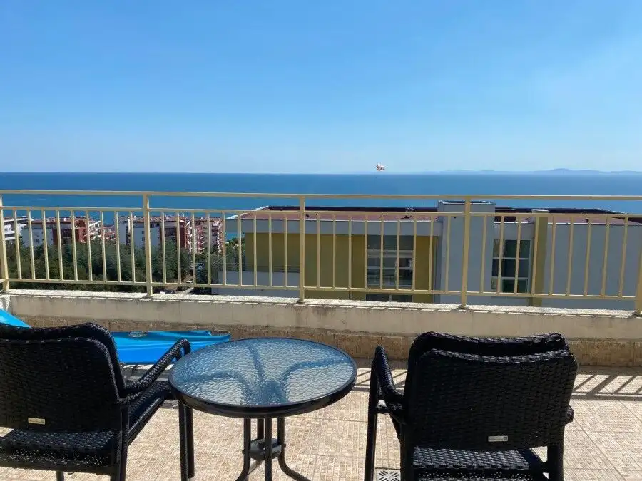 Bright studio apartment with stunning sea views and a large terrace in Crown Fort, Sveti Vlas, just.