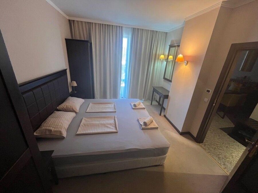 Modern 1-Bed Apartment at Royal Beach Barcelo, Sunny Beach Cozy 1-bedroom apartment in Royal Beach Barcelo, Sunny Beach, 73 sq.m.